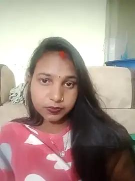 cutepari05 from StripChat is Freechat