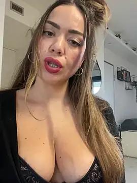 EvaLoReCouple from StripChat is Freechat