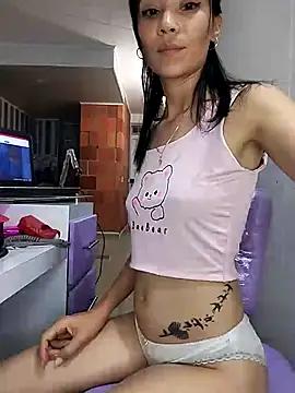 julieta-latinlady from StripChat is Freechat