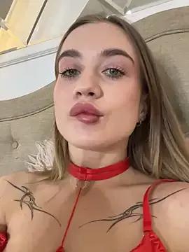 Girls: Stay up-to-date with the latest immersive cam streams gallery and try the most sensual entertainers flaunt their aroused bushes and steaming hot physiques as they lay bare and cum.