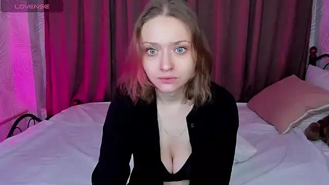 Linda_Bryant from StripChat is Freechat