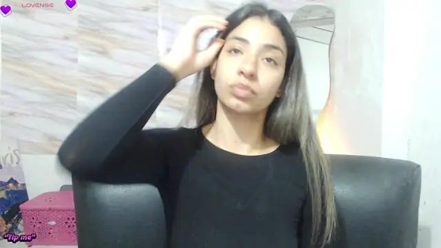 mariana_190 from StripChat is Freechat