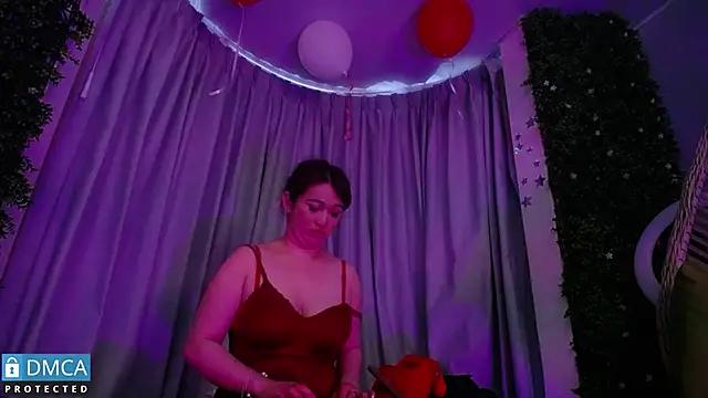 MarianaMiller_ from StripChat is Freechat