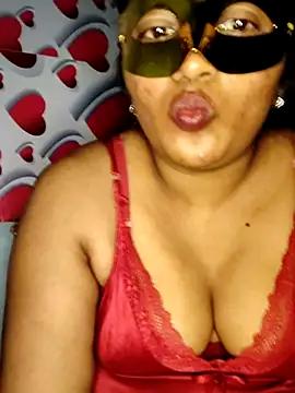 RomeoJuliet345 from StripChat is Freechat