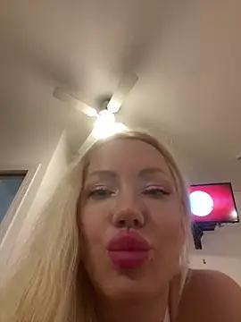 SofiaJoy from StripChat is Freechat