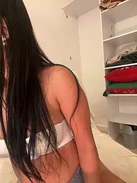 sweetAli_ from StripChat is Freechat