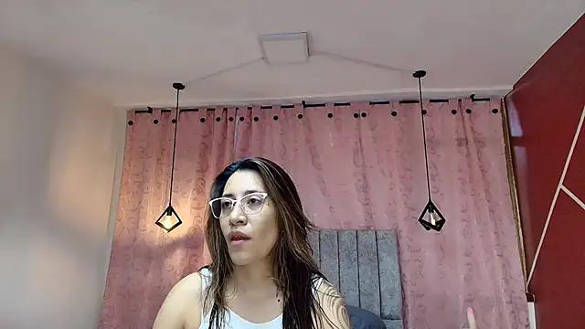 VioletaScott_ from StripChat is Freechat